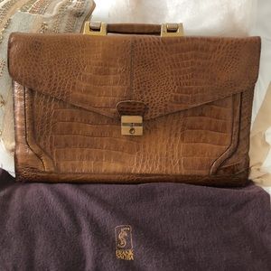 Amelia Berko leather portfolio